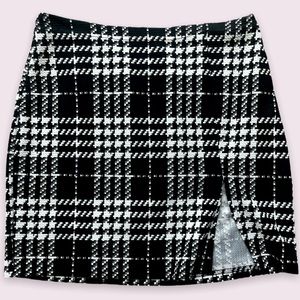 Plaid Mini Skirt Black and White Medium